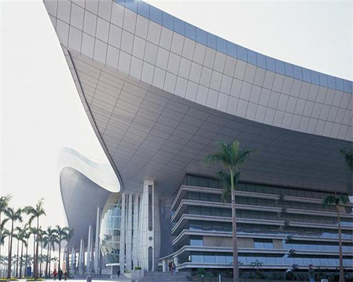 沈陽(yáng)鋁單板幕墻的日常維護(hù)保養(yǎng)注意事項(xiàng)有哪些?